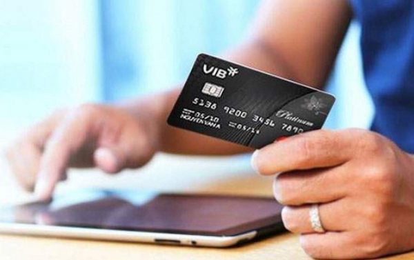 Làm thẻ Mastercard ngân hàng VIB