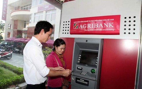 Tra cứu số tài khoản Agribank tại cây ATM