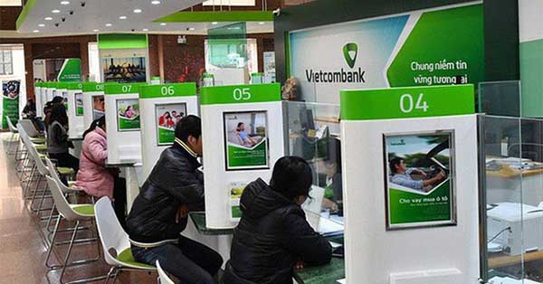 Khách hàng có thể mua bán ngoại tệ tại chi nhánh của Vietcombank