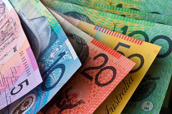 Đổi tiền Đô la Úc ở chợ đen được không?